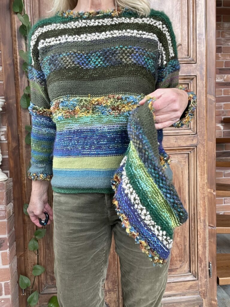 pull et snood tricotés main dégradé coloris assortis à veste imprimée