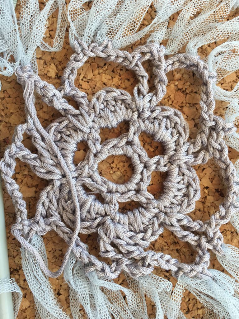 Techniques-tricot-fleurs-crochet