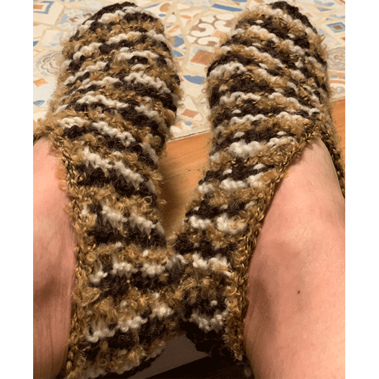 chaussons-tricot-main